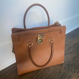 Michael Kors Hamilton Handbag- brown EUC